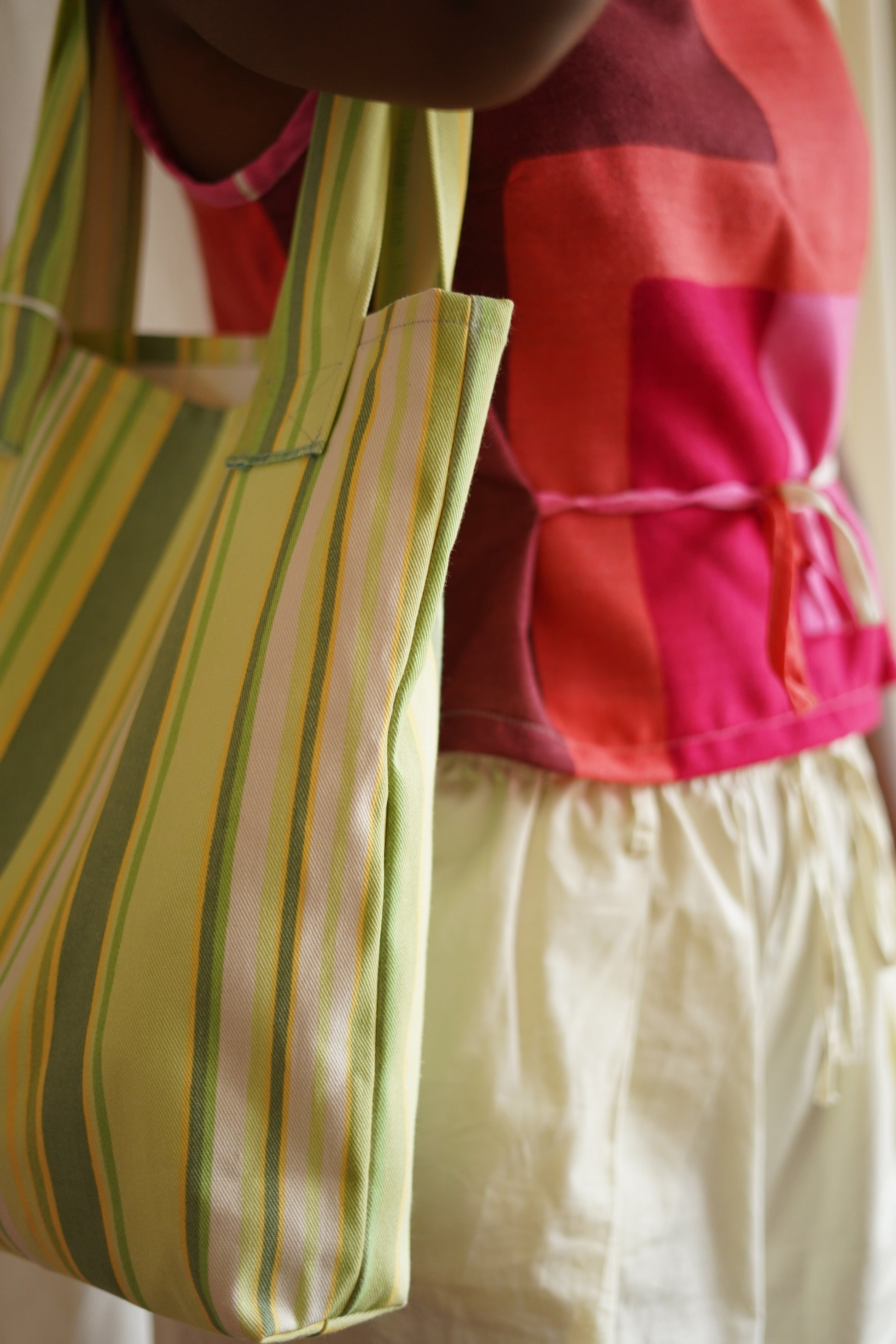 Tote bag ligné vert