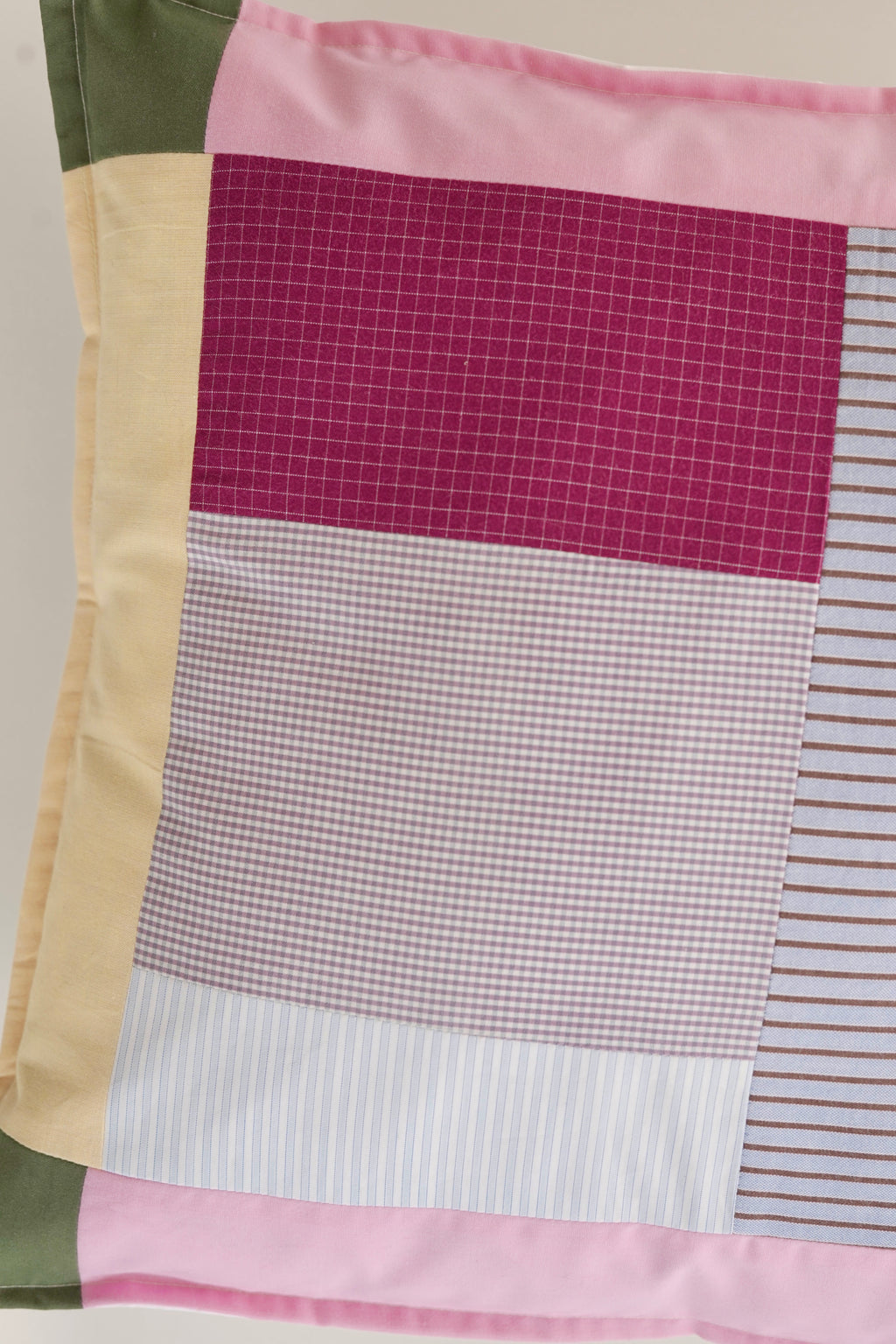 Housse de coussin patchwork